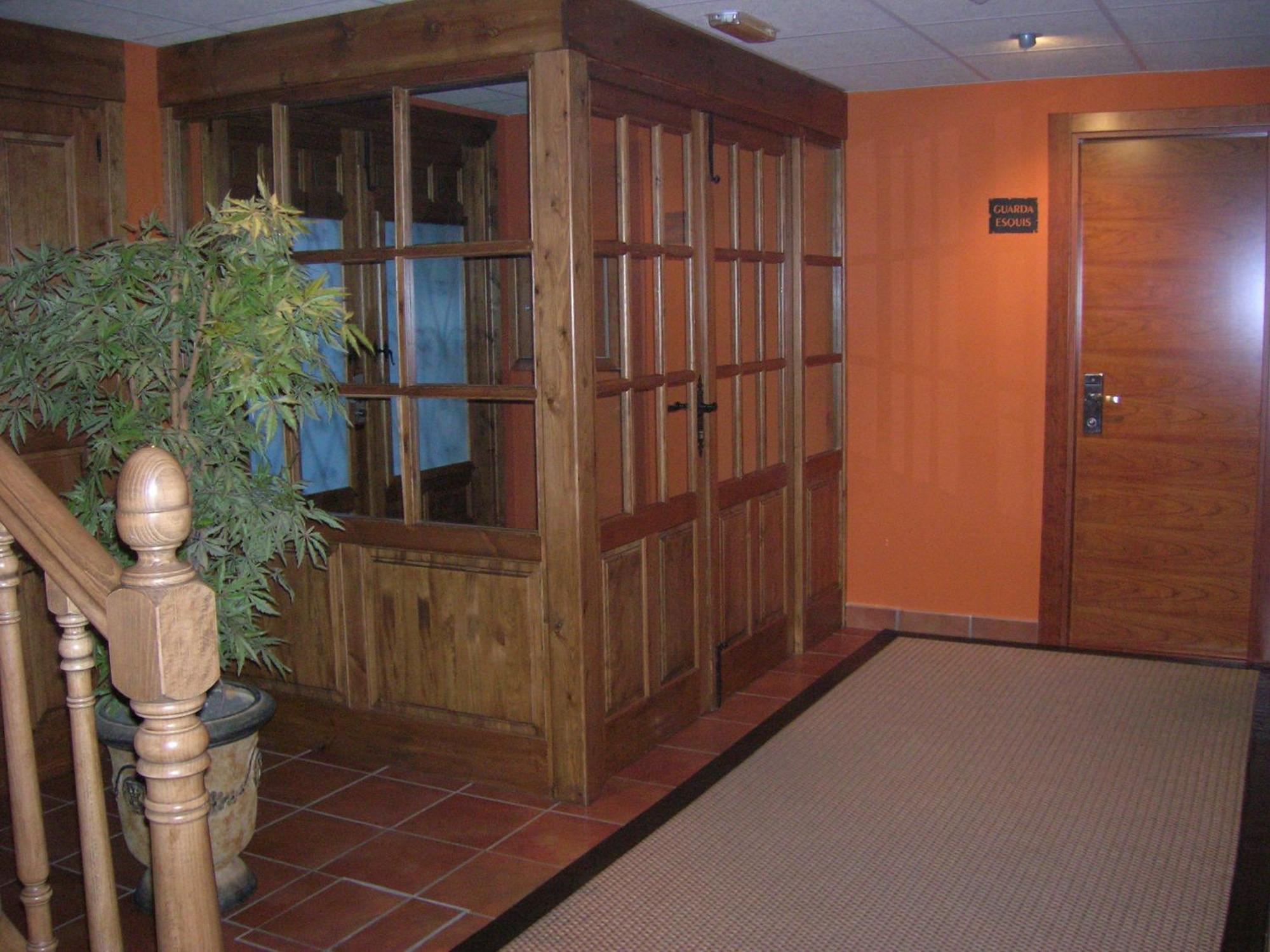 Apartamentos Casa Lavedan Tramacastilla de Tena Esterno foto