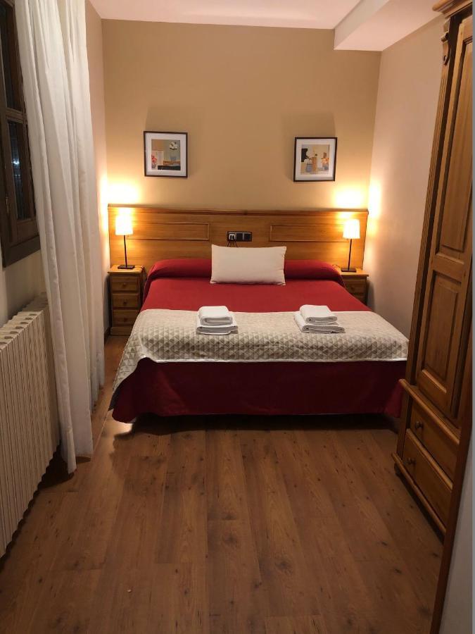Apartamentos Casa Lavedan Tramacastilla de Tena Esterno foto