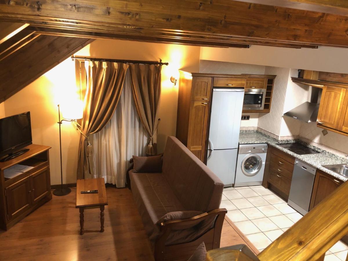Apartamentos Casa Lavedan Tramacastilla de Tena Esterno foto